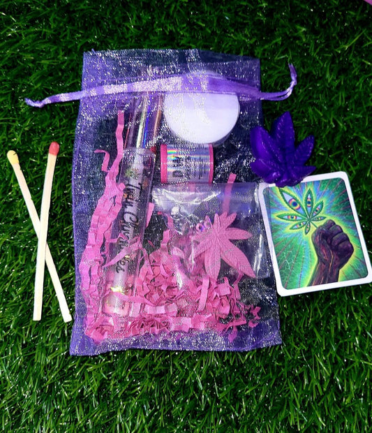 Women's Smokers Gift Bag - Twin Chronicles