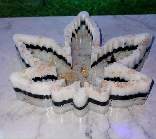 Huge Leaf Ashtray - Twin Chronicles